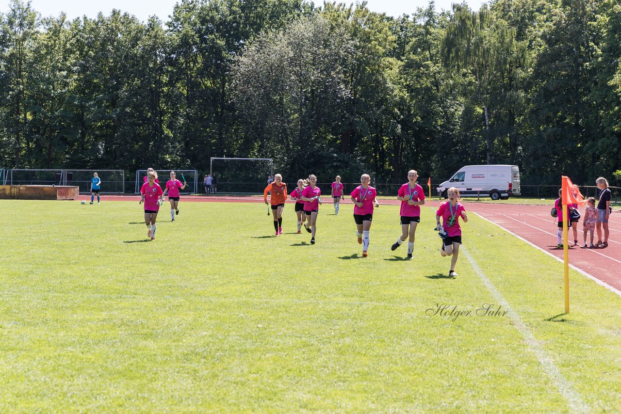 Bild 185 - Loewinnen Cup
